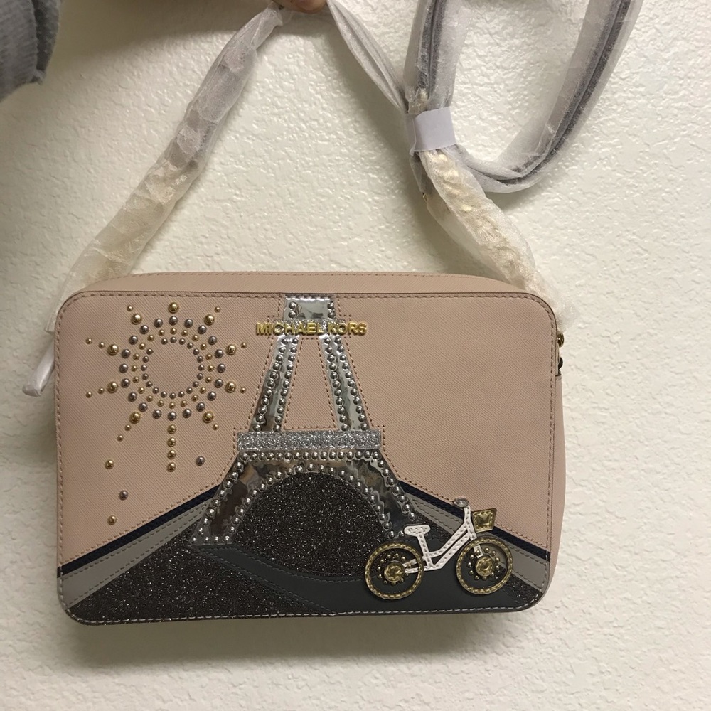 Michaels Kors Crossbody Purse Leather